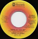 7inch Vinyl Single - Three Dog Night - Everybody Is A Masterpiece