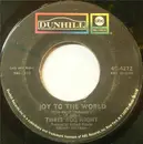 7inch Vinyl Single - Three Dog Night - Joy To The World / I Can Hear You Calling