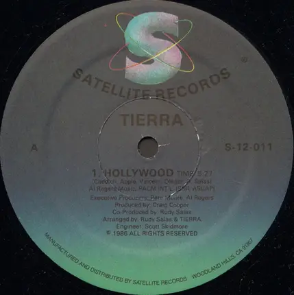 Tierra - Hollywood
