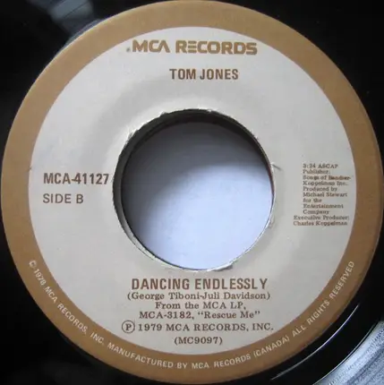 Tom Jones - Never Had A Lady Before