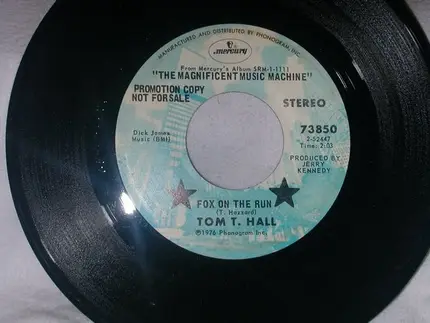 Tom T. Hall - Bluegrass Festival In The Sky / Fox On The Run