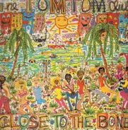 Tom Tom Club - Close To The Bonen