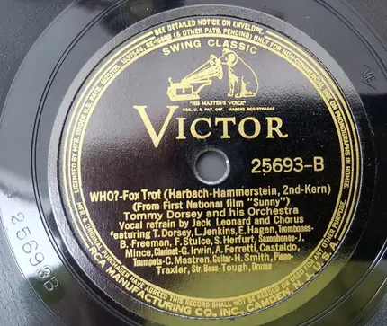 Tommy Dorsey And His Orchestra - Dipsy Doodle / Who?