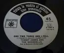 7inch Vinyl Single - Tommy James & The Shondells - Mony Mony / One Two Three And I Fell