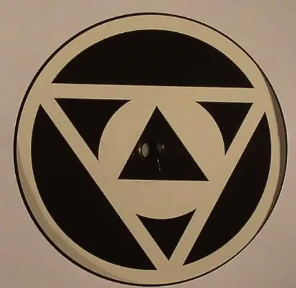Transient X4 - Focus 001