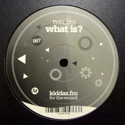 Two_EM - What is!?