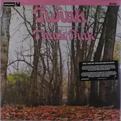 Twink - Think Pink -Mono-
