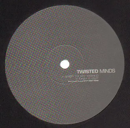 Twisted Minds - Volume 18