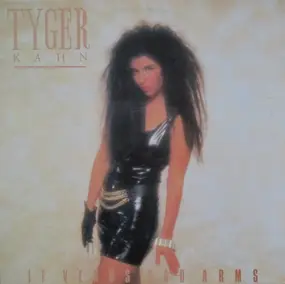 Tyger Kahn - If Venus Had Arms