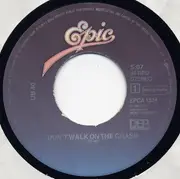 7inch Vinyl Single - Ub40 - Don't Walk On The Grass