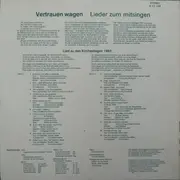 LP - Unknown Artist - Vertrauen Wagen (Kirchentage In Der DDR Im Lutherjahr 1983)