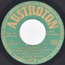 7inch Vinyl Single - Uschi Und Otto Biersack , Die Kapelle Georg Freundorfer - Es Jodelt In Den Bergen - No Cover, EP, Mono