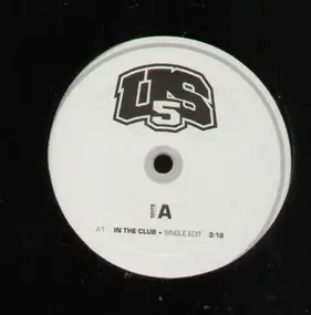 US5 - In The Club