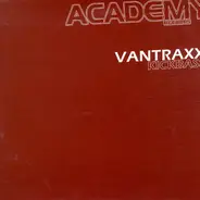 Vantraxx - KICKBASS