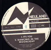12inch Vinyl Single - Vanity Fair - Dancing In The Moonlight