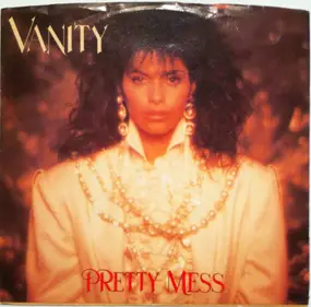 Vanity - pretty mess