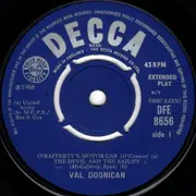7'' - Val Doonican - Doonican's Irish Stew
