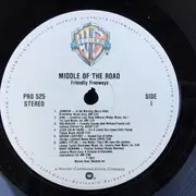 Double LP - Alex Taylor, Peter Yarrow, Paul Stookey a.o. - Middle Of The Road