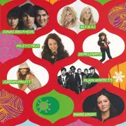 Miley Cyrus, Digby, Lovato - All Wrapped Up!