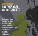 CD - Alkaline Trio / The Get Up Kids / Rocket From The Crypt a.o. - Another Year On The Streets
