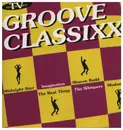 CD - The Whispers / D Train - Groove Classixx