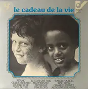 LP - Adamo / Gilbert Becaud / a.o. - Le Cadeau De La Vie
