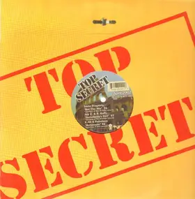 Various Artists - Top Secret - April 2002