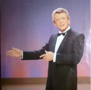 Double LP - Bruce Low, Fischer Chöre a.o. - Melodien Für Millionen - Jubiläumsausgabe