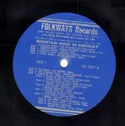 LP - Roscoe Holcomb / Willie Chapman / Granville Bowlen a. o. - Mountain Music Of Kentucky - golden yellow cover +booklet
