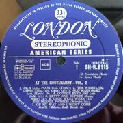 LP - Chad Mitchell Trio, Terry Gilkyson, Tom Glazer a.o. - At The Hootenanny No. 2