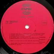 LP - L. Valkenier / R. Bos / P. Kartner / Krispijn / Timmerman a. o. - Alle Zestien Zeer Goed