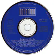 CD - The Drifters / Iron Butterfly a.o. - Evergreens A Go Go