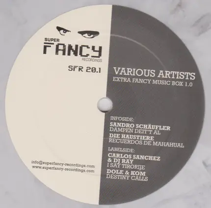 Sandro Schäufler a.o. - Extra Fancy Music Box 1.0