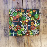 Vintage Schallplattenalbum - in 70s Blumen Design, für 16 Singles