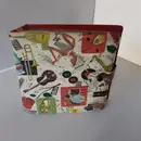 Vinyl Storage - Vintage Schallplattenalbum - in wreiß, mit Instrumenten-Muster & Druckknopf-Verschluss, für 20 Singles