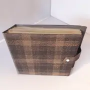 Vinyl Storage - Vintage Schallplattenalbum - in braun-schwarz kariert, mit Druckknopf-Verschluss, für 20 Singles