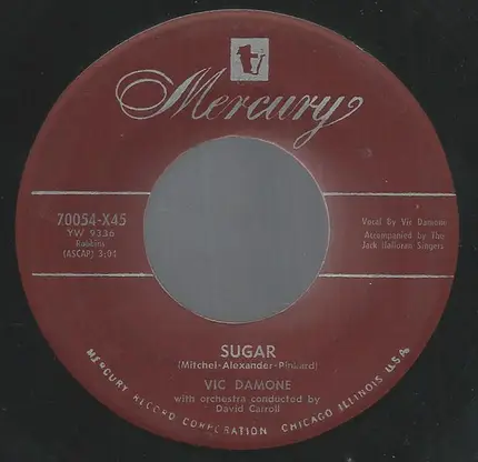 Vic Damone Accompanied By The Jack Halloran Singers - Amor