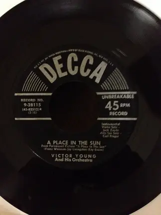 Victor Young And His Orchestra - Spellbound