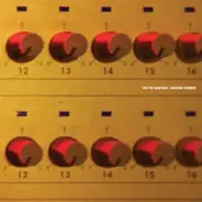 Victor Santana / Shadow Runner - Analog Life / Ain't Playin'