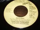 7inch Vinyl Single - Vicki Sue Robinson - Daylight