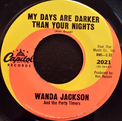 Wanda Jackson And The Party Timers - A Girl Don't Have To Drink To Have Fun