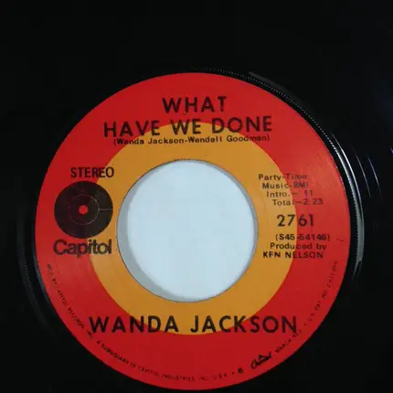 Wanda Jackson - A Woman Lives For Love
