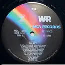 12'' - War / Lonnie Jordan - Galaxy / Junkie To My Music