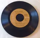 7'' - Waylon Jennings - Can't You See / I'll Go Back To Her