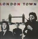 LP - Wings - London Town - + Poster