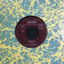 7inch Vinyl Single - Wings - Mull Of Kintyre / Girl School