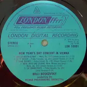 Double LP - Strauss / Ziehrer / Suppe - New Year's In Vienna! (The Blue Danube And Other Favorites)