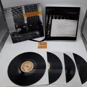 LP-Box - Wilco - Alpha Mike Foxtrot (Rare Tracks 1994-2014) - Hardcover-Box, Ltd Ed. Numbered, 180g + booklet