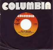 7'' - Willie Nelson - I Love You A Thousand Ways / Mom And Dad's Waltz