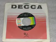 7inch Vinyl Single - Wilma Burgess - Only A Fool Keeps Hangin' On